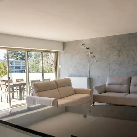 Vue 180° | Piscine&tennis à * Cannes